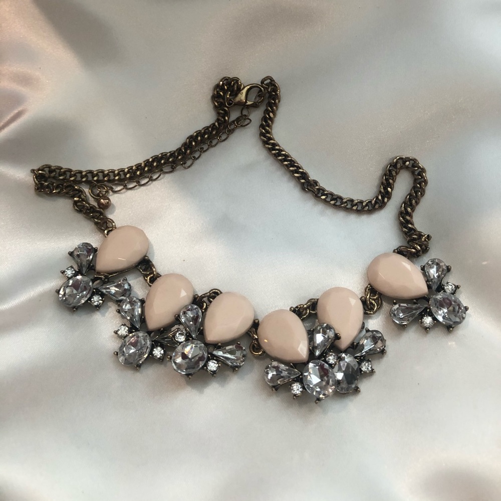 Silver setting necklace